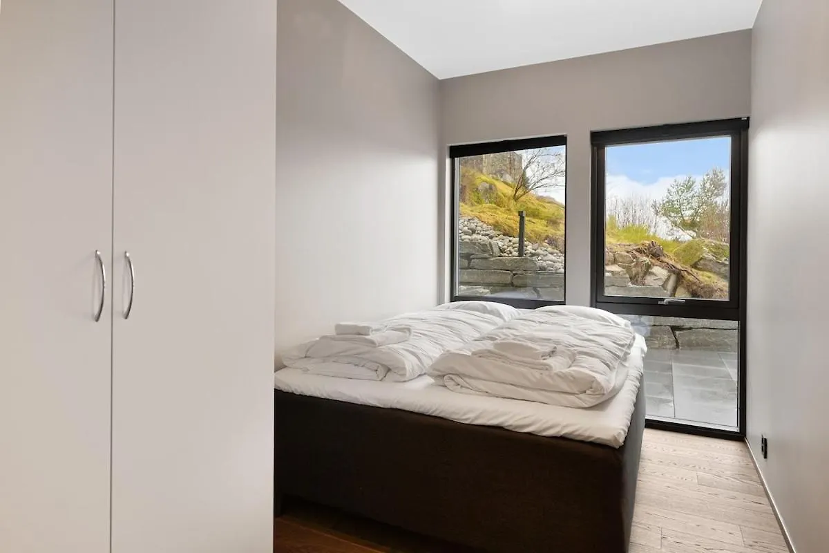 High-End Villa With Private Rooftop And Sea Line Bergen