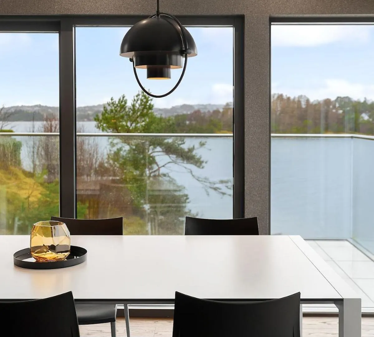 High-End Villa With Private Rooftop And Sea Line Bergen