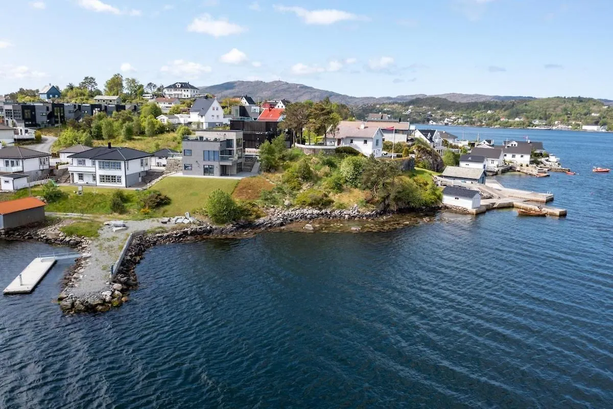 High-End Villa With Private Rooftop And Sea Line Bergen 0*,  Norwegen
