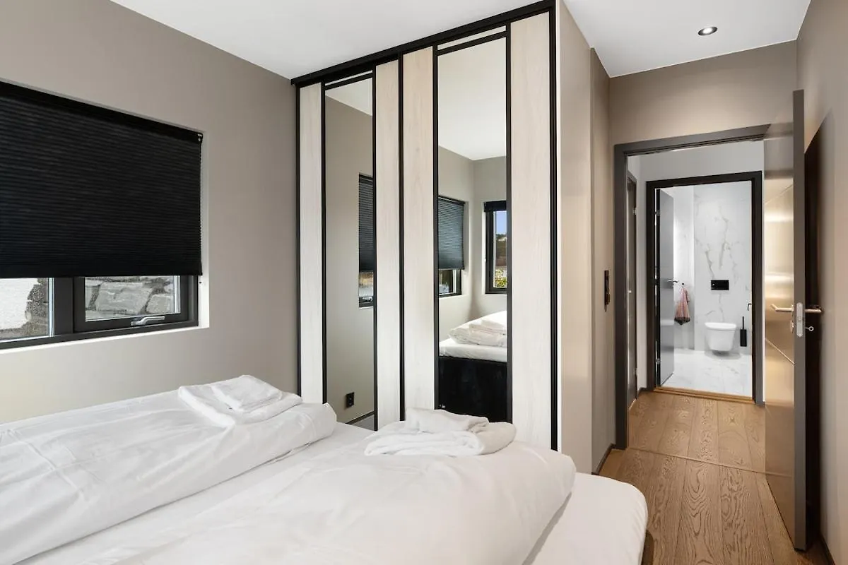 High-End Villa With Private Rooftop And Sea Line Bergen Norveç