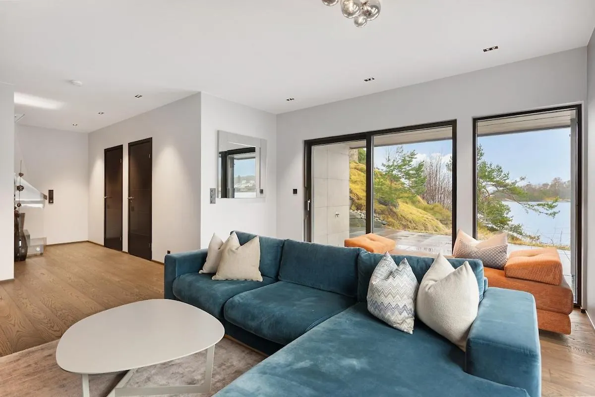 High-End Villa With Private Rooftop And Sea Line Bergen